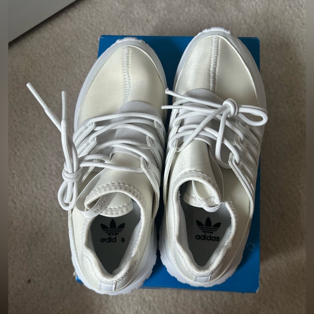 Adidas tubular shadow j sneakers